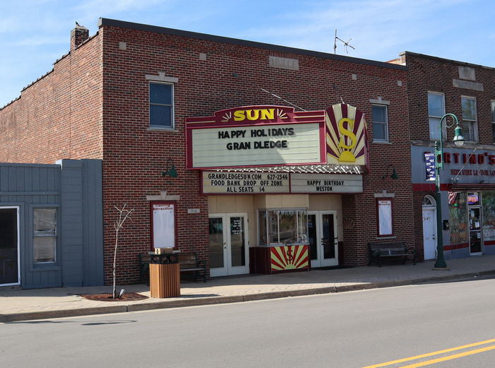 Sun Theatre - May 2021